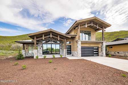 11641 N Soaring Hawk Ln Hideout, UT 84036