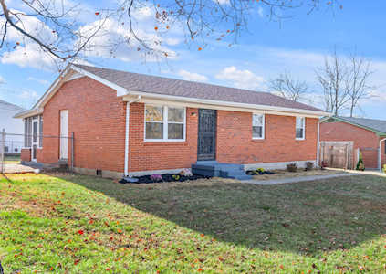 1586 Van Buren Dr Lexington, KY 40511