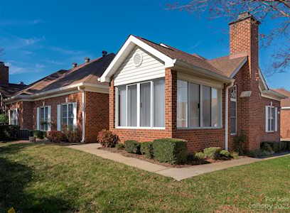8463 Windsor Ridge Dr Charlotte, NC 28277