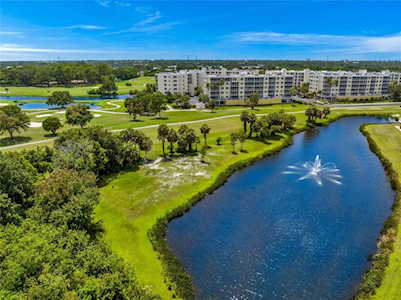 1200 Country Club Dr #3405 Largo, FL 33771
