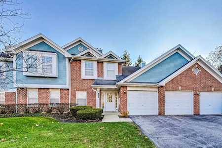 1607 W Hawkes St #8 Arlington Heights, IL 60004