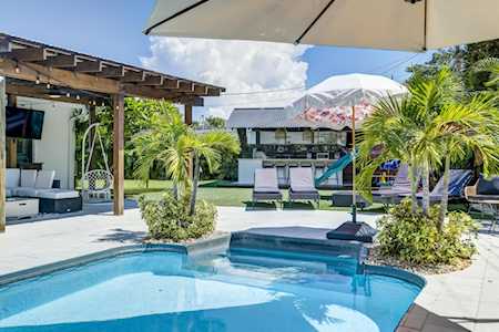 514 NE 27 Street Wilton Manors, FL 33334