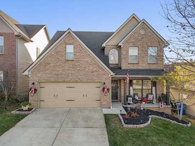 4013 Sweetspire Dr Lexington, KY 40514
