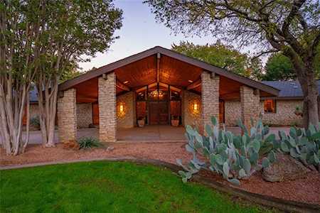 533 Lakeview Court Aledo, TX 76008