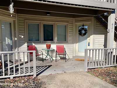 421 Rosewood Ct Louisville, KY 40223