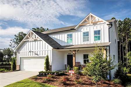 27 Dovecrest Way W Acworth, GA 30101
