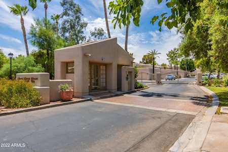 6147 N 28th Place Phoenix, AZ 85016