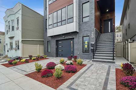 20 Corbin Ave #Unit 1 Jersey City, NJ 07306