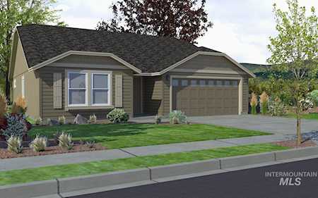 1611 White Fish Lake St Caldwell, ID 83607