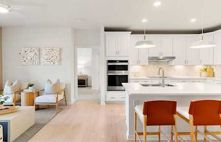 2 Winslow Lane #411 Grafton, MA 01536