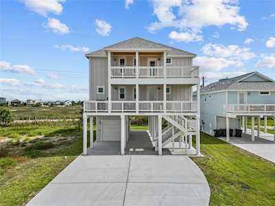 4039 Miramar Ct Galveston, TX 77554