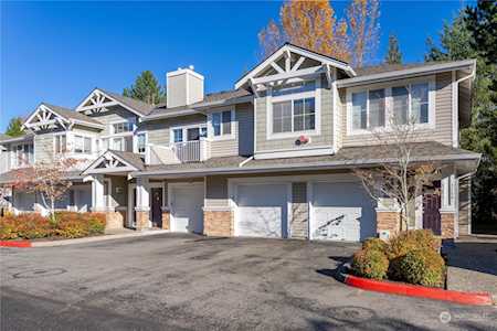 5266 238th Ln SE Issaquah, WA 98029