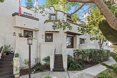 2289 Caminito Pasada #109 San Diego, CA 92107