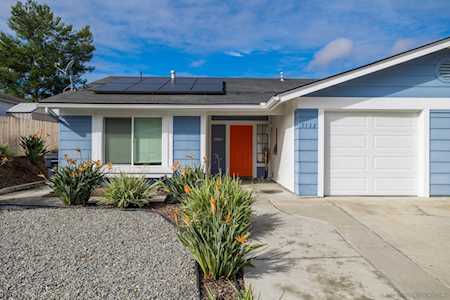 5130 Mandarin Dr Oceanside, CA 92056