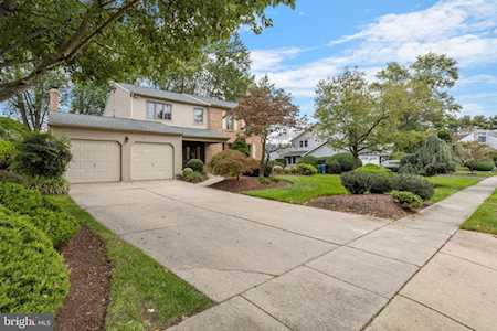 1609 Fort Duquesne Dr Cherry Hill, NJ 08003