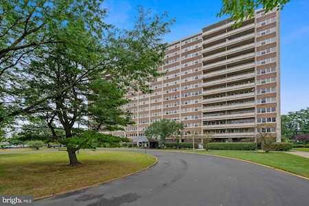 804 Barclay Towers Cherry Hill, NJ 08034