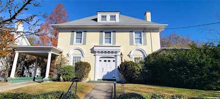 Address Withheld Addisleigh Park, NY 11434