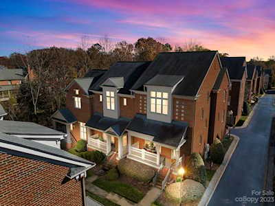 4828 South Hill View Dr Charlotte, NC 28210