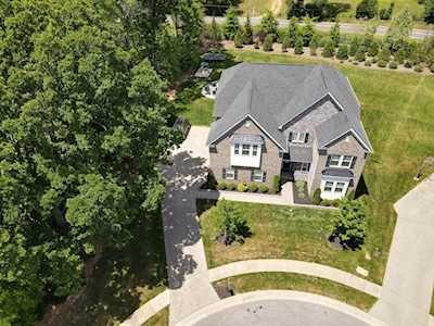 1023 Crossfield Dr Nolensville, TN 37135