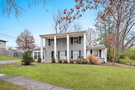 1003 Elmendorf Dr Lexington, KY 40517