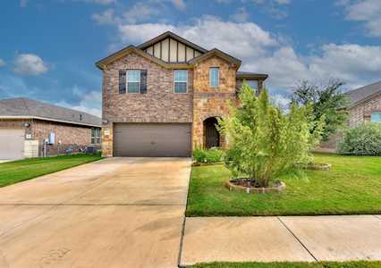 2408 Hat Bender LOOP Round Rock, TX 78664