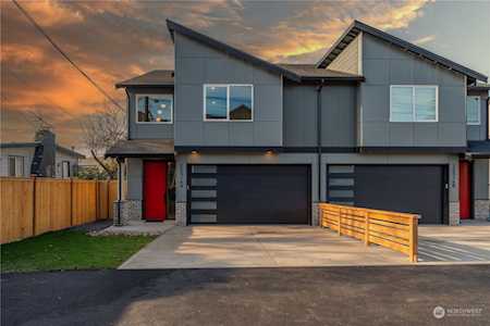 20516 Damson Rd #A Lynnwood, WA 98036