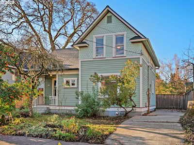 9119 N Richmond AVE Portland, OR 97203