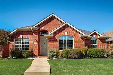 6125 Apache Drive The Colony, TX 75056