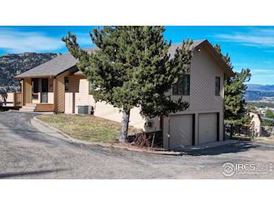 917 Whispering Pines Dr Estes Park, CO 80517