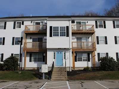 36 Gibbs St #29 Worcester, MA 01607