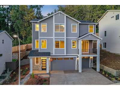 8599 SW Summit CT Portland, OR 97225
