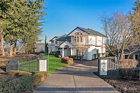 14409 136th Ave E Puyallup, WA 98374