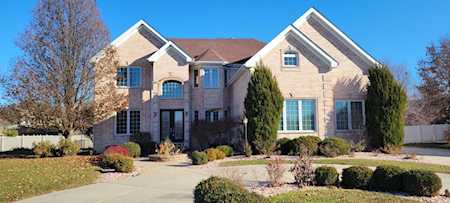 9733 Laurel Ct Munster, IN 46321
