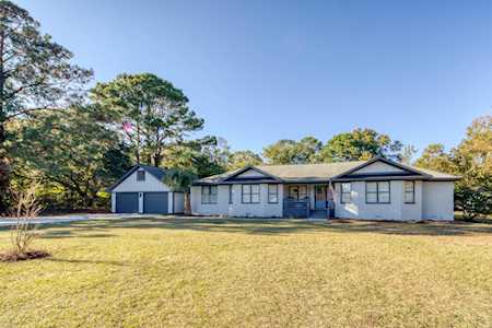 3820 Gardenhill Road Mount Pleasant, SC 29429