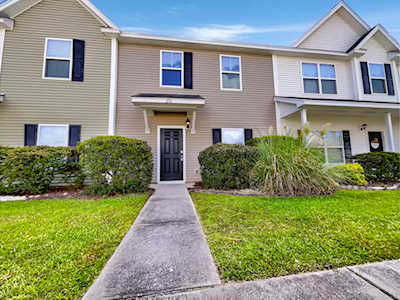 276 Swallowtail Lane Goose Creek, SC 29445