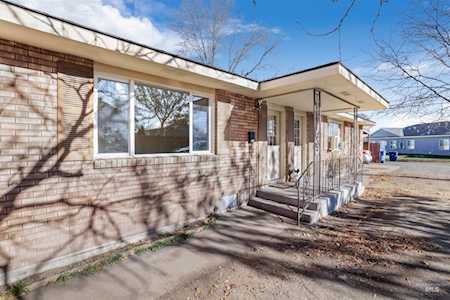 318 & 320 Washington St N Twin Falls, ID 83301