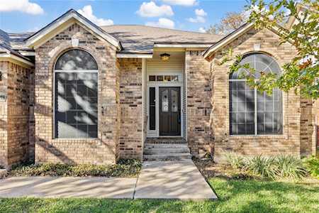 2608 Starling DR Round Rock, TX 78681