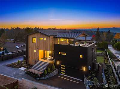 4523 130th Place SE Bellevue, WA 98006