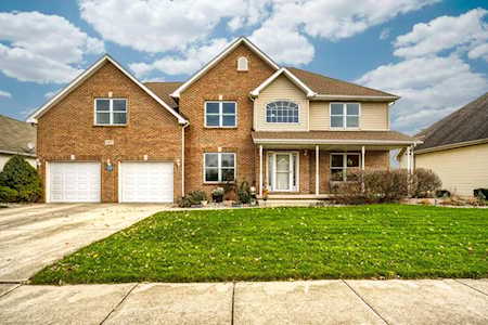667 Davis Circle Crown Point, IN 46307