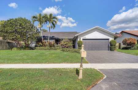 2393 NW 30th Road Boca Raton, FL 33431
