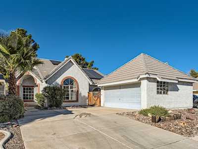 2613 Cathedral Ln Las Vegas, NV 89108