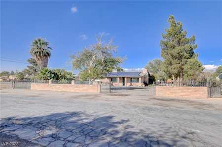 5466 E Monroe Ave Las Vegas, NV 89110