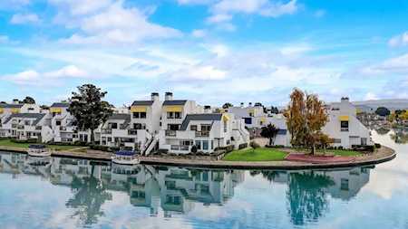 913 Lido Ln Foster City, CA 94404