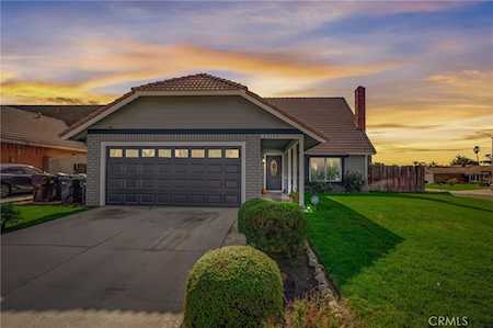 23265 Merrygrove Circle Moreno Valley, CA 92553