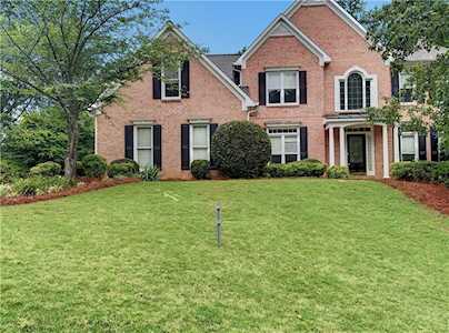 155 Helmswood Circle SW Marietta, GA 30064