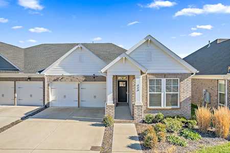 110 Saddlewood Ln Hendersonville, TN 37075
