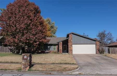 2843 W 114th St Jenks, OK 74037