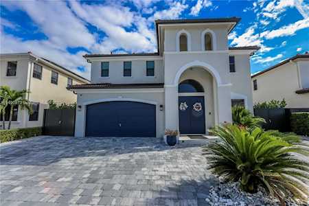 2045 SW 145th Ave Miami, FL 33175
