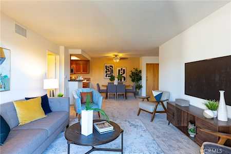 1525 E Appleton St #406 Long Beach, CA 90802