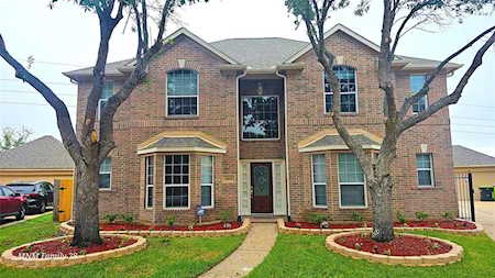 1435 Crescent Oak Dr Missouri City, TX 77459